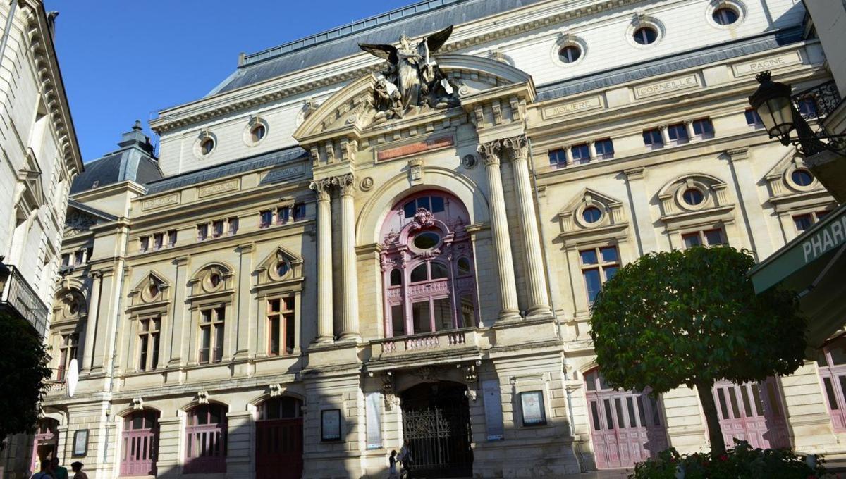 Le Briconnet / Proche Plumereau Lägenhet Tours Exteriör bild