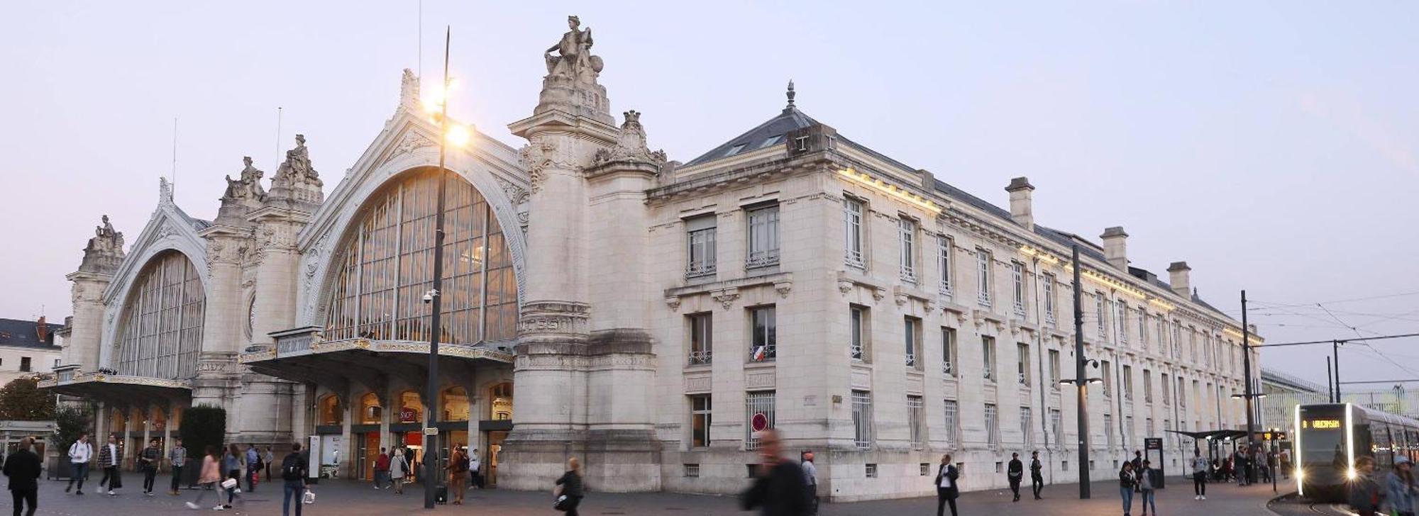 Le Briconnet / Proche Plumereau Lägenhet Tours Exteriör bild